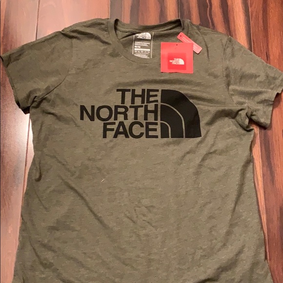 Womens North Face t-shirt - Picture 2 of 3